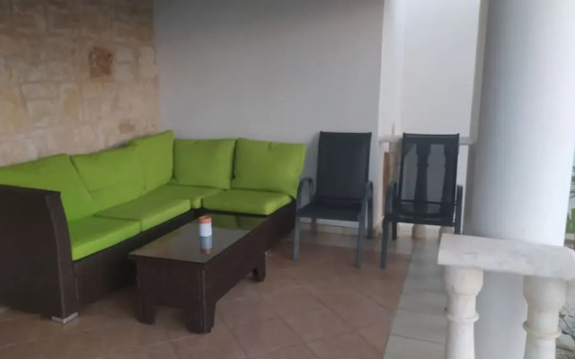 Pomos Harbourbiew Villa