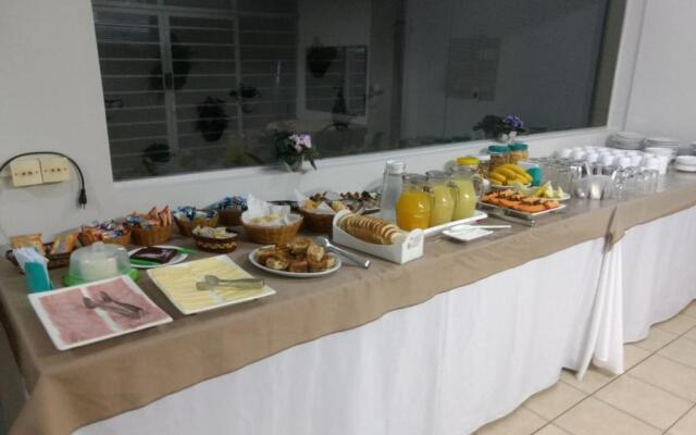 Uniflat Hotel Bauru