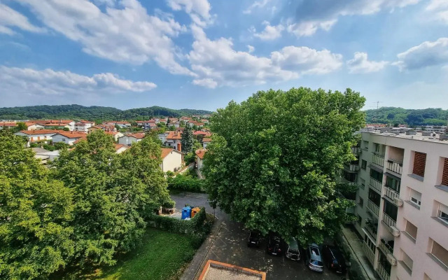 Apartma Vrtnica 5th floor