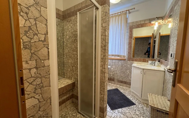 096 Bilocale Immerso nel Verde Pinzolo