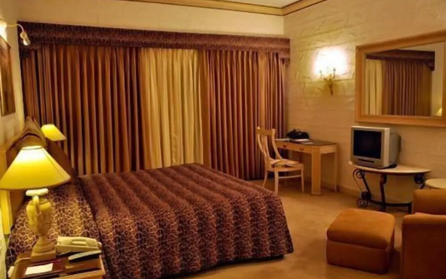 Golden Palms Hotel And Spa