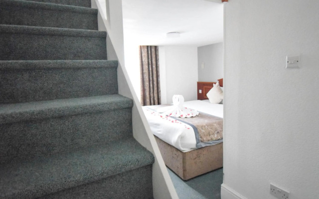 Pembridge Palace Hotel