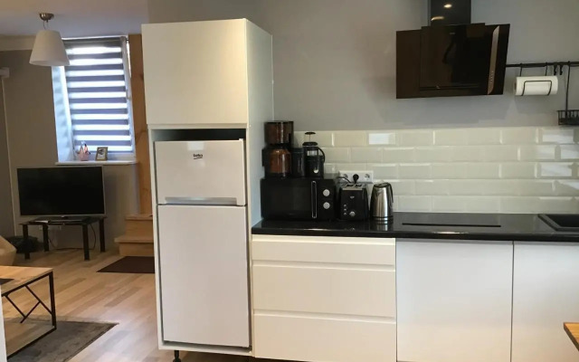 Aisa 21 Apartment
