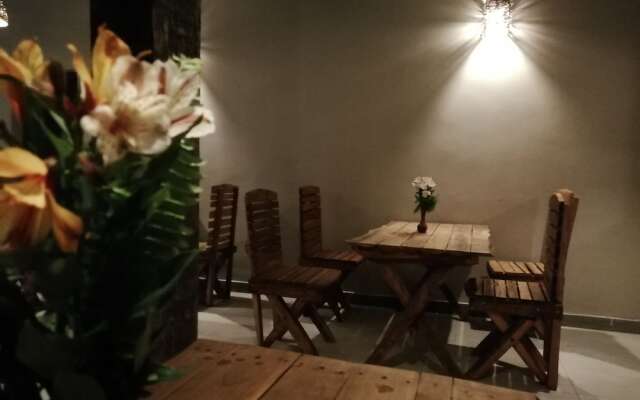 Tea Mount Forest Hotel