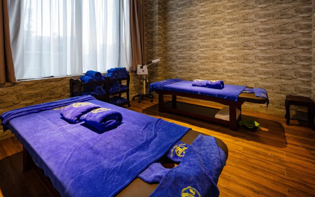 Thanh Lich Royal Boutique Hotel