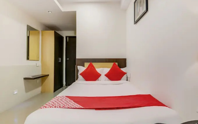 FabHotel Leela Grand Inn
