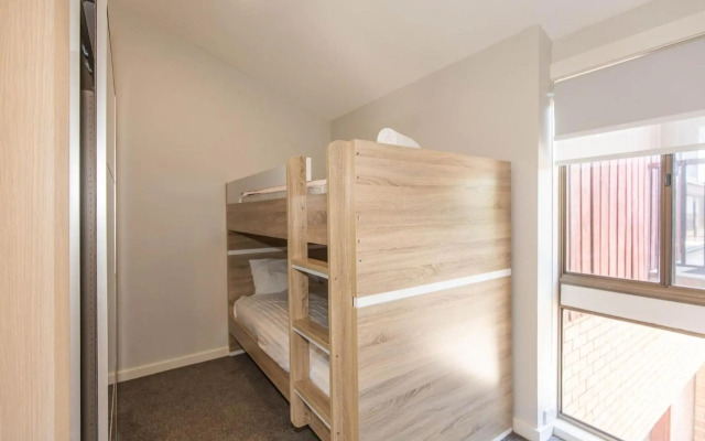 Eliza Lee 2 50 Gippsland Street