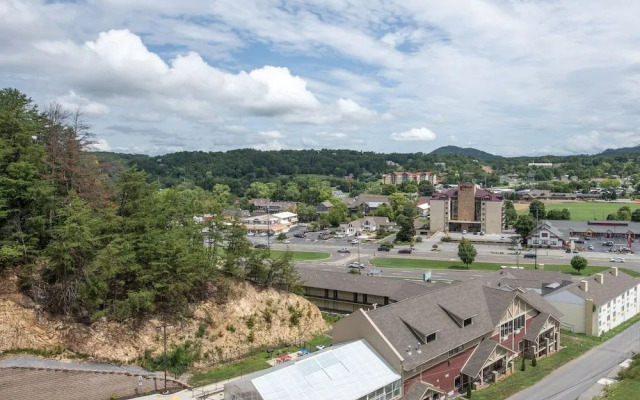 Valley Retreat Whispering Pines 142