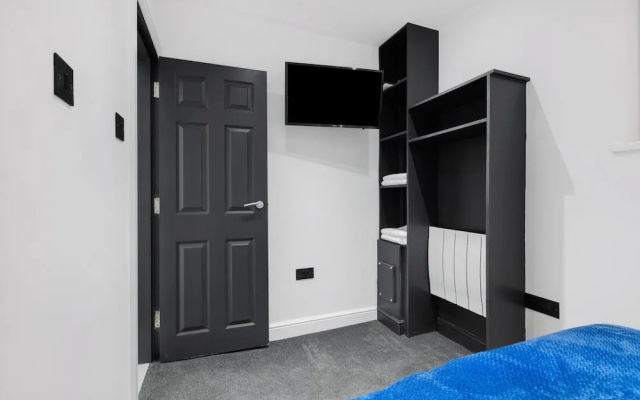 Winter Garden Apartments by Sasco