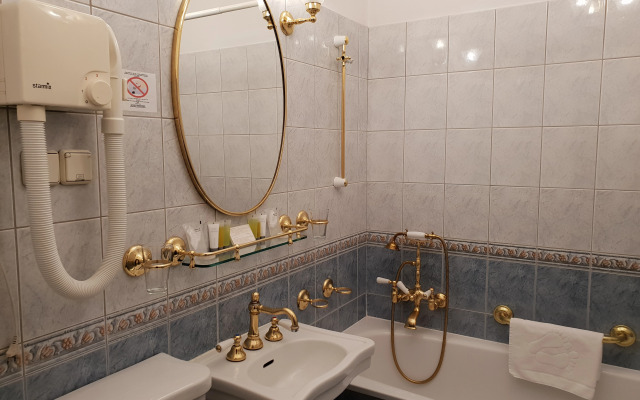 Hotel H15 Francuski Old Town - Destigo Hotels