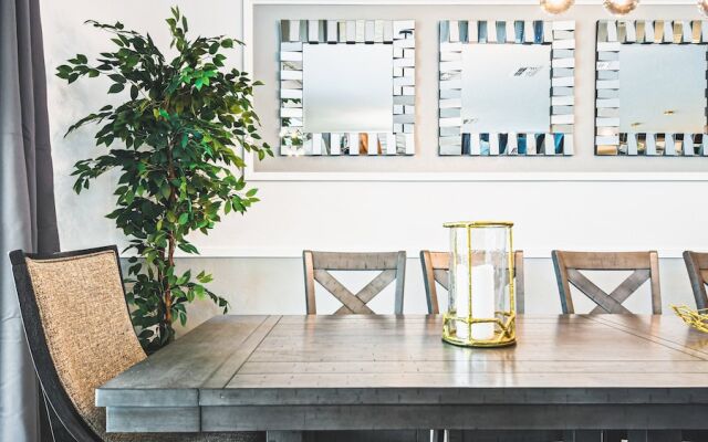 Themed Bedrooms & Private Pool Near Disney