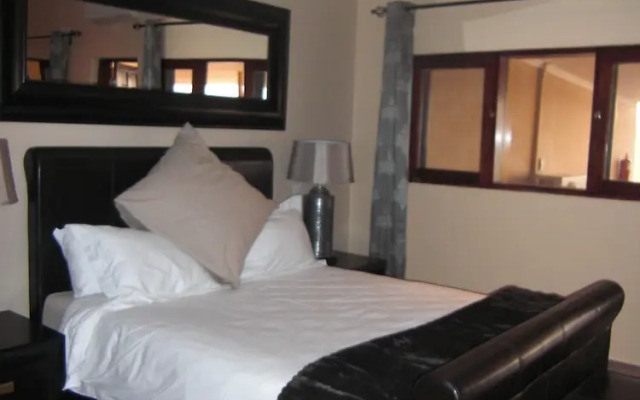 Shamba Lodge