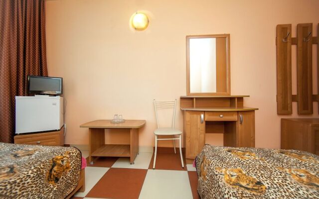 Hotel Mayak