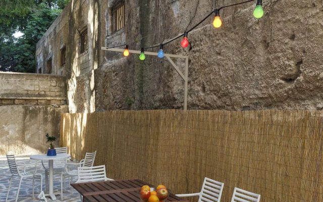 STAY Rhodes HoStel & Bar