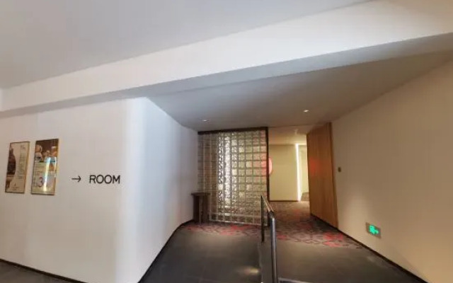 Aijudie Design Hotel (Haicheng Railway Station Darunfa)
