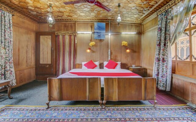 Hollywood Group Of Houseboats By OYO Rooms