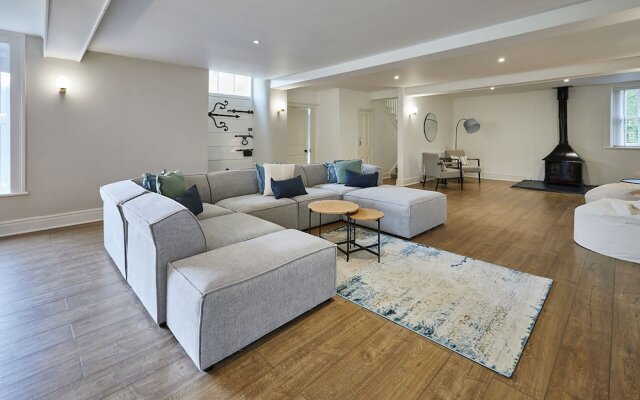 Host Stay Stay House