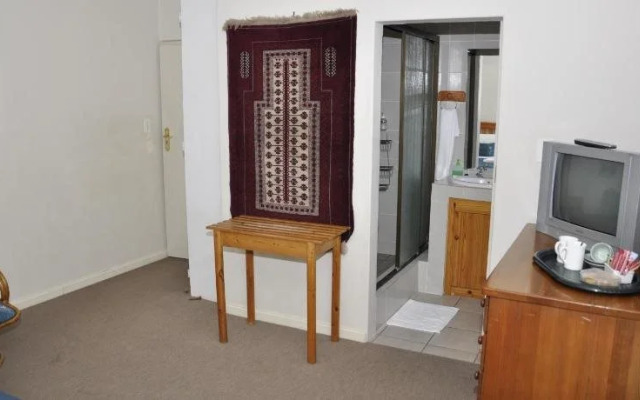Meintjieskop Guest House