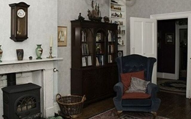 Glanhelyg B&B