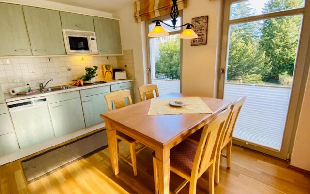 Residenz Bleichröder - Ferienwohnung 12