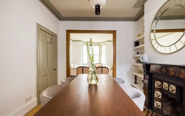 The Camberwell Secret - Alluring 3bdr House With Garden