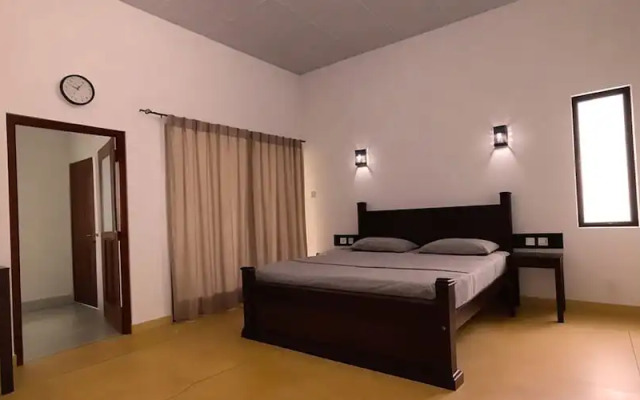 Avita Holiday Home