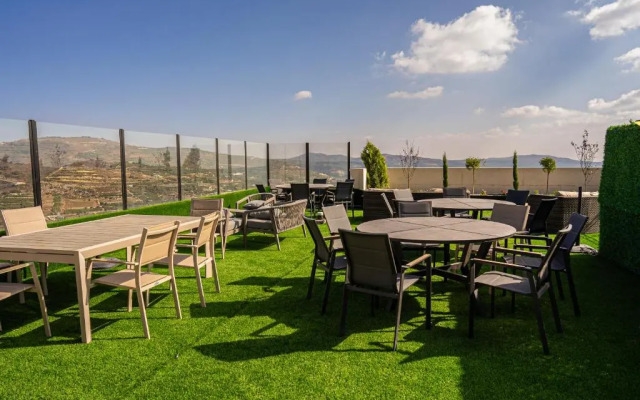 View Hotel