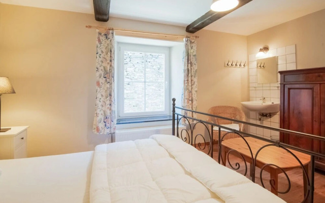 Suave Holiday Home in Vresse-sur-semois With Garden