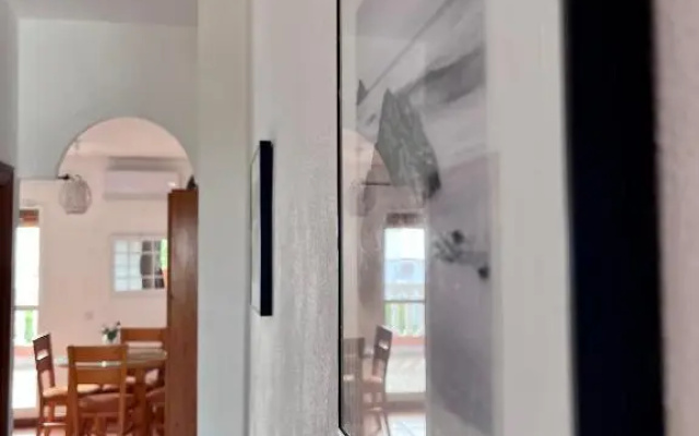 Apartamento Bamboleo con piscina -solo familias y parejas-