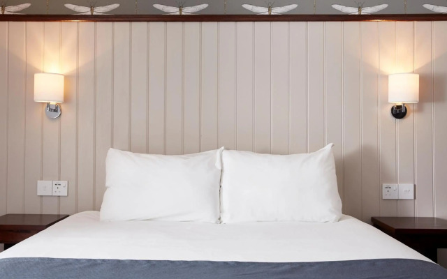 Darrington Hotel
