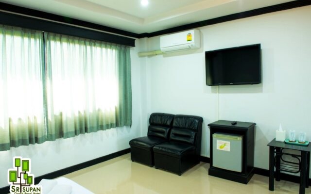 Srisupan Grand Royal Hotel