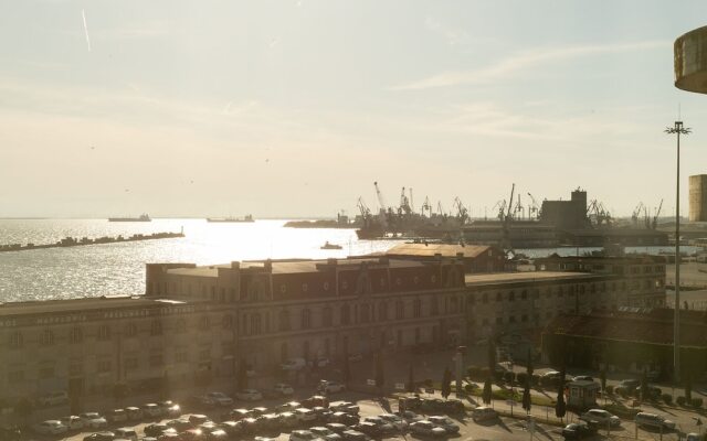 Sea & the City