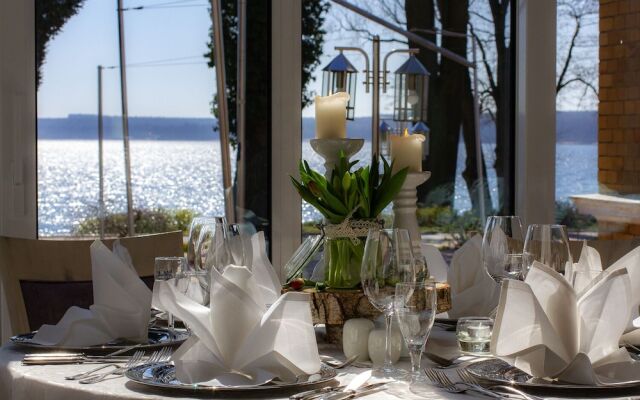 Seehotel Plau Am See