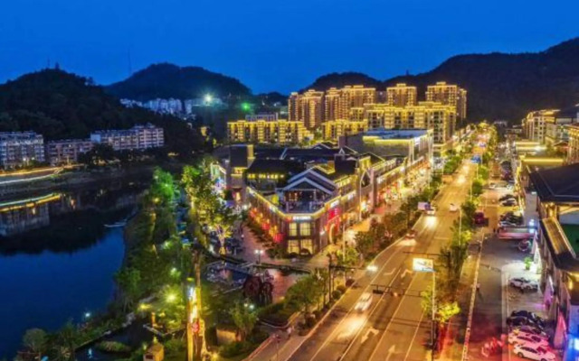 Hongting International Hotel（Central Lake District Store)