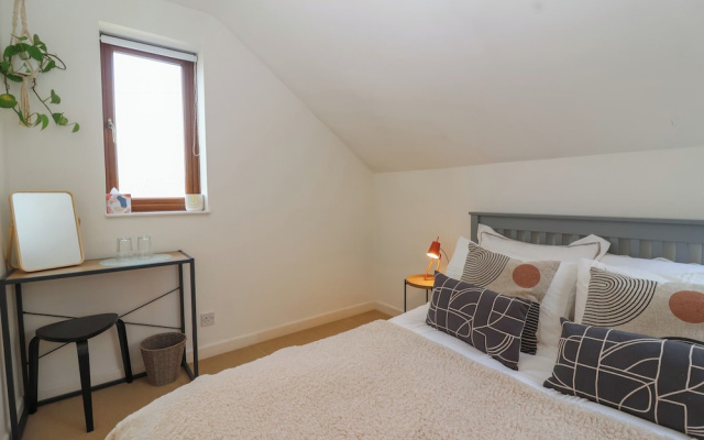 Priory Barn Apartment