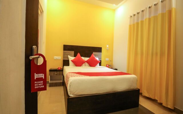 Rail View Residency by OYO Rooms