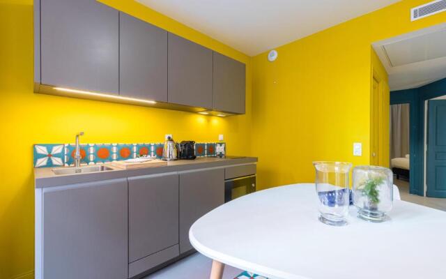 L'Abeille Boutique Apartments