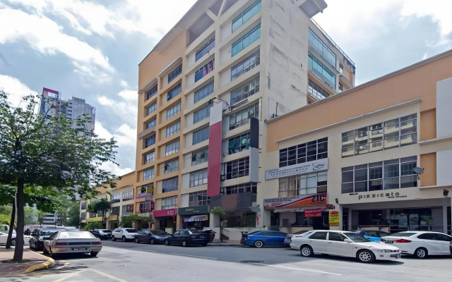 OYO 90429 Hotel Narasindo