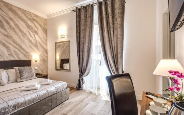 River Luxury Suites