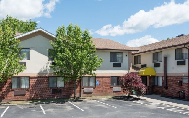 Days Inn Greenfield
