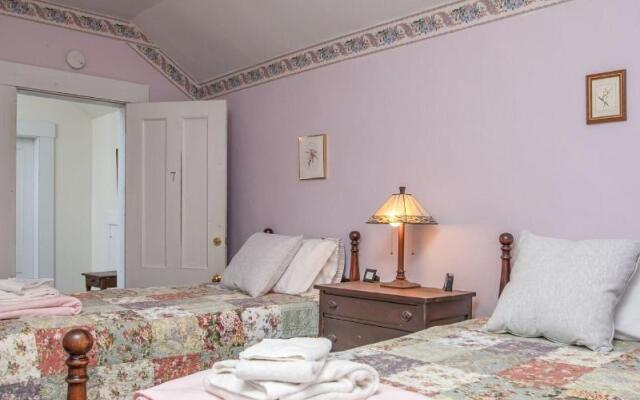 The Jeremiah Mason House B & B