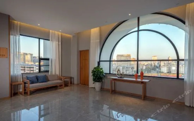 Kunming Manyan·V Hotel (Kunming Gymnasium Yunda Hospital)