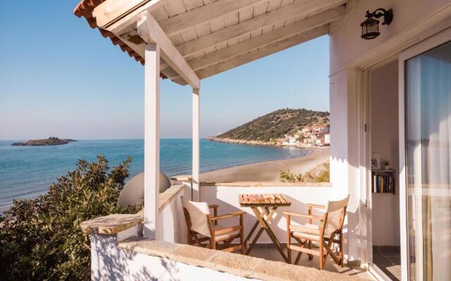 SeaView Apartment & Studio