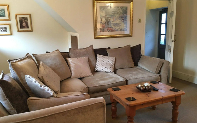 Bridge Farm Hotel