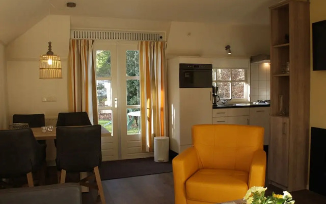 Romantic Bungalow With Dishwasher, Surrounded by Nature