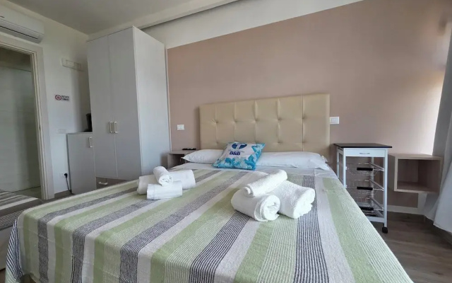 Suite Torre Azzurra B&B Rooftop Sea View