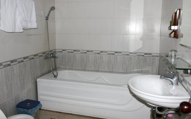 Kim Thuy Ngan Ha hotel
