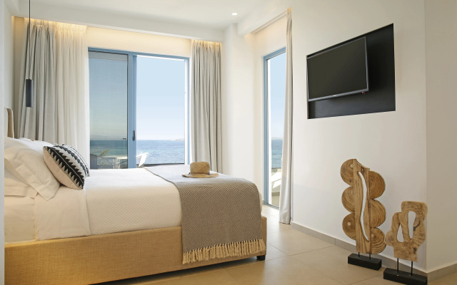 Oasis Beach Hotel