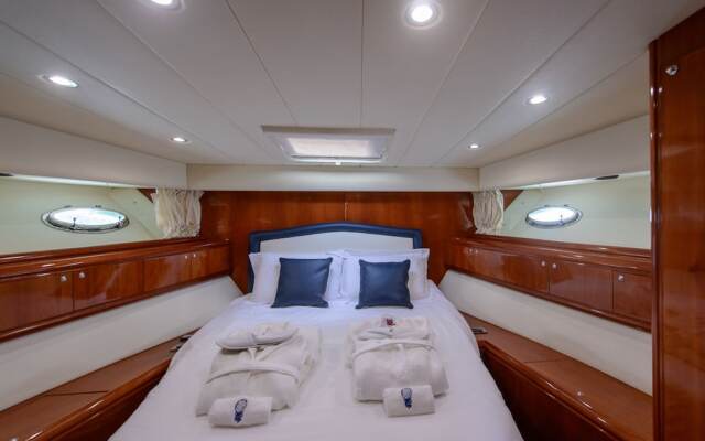 Amalfi Floatel