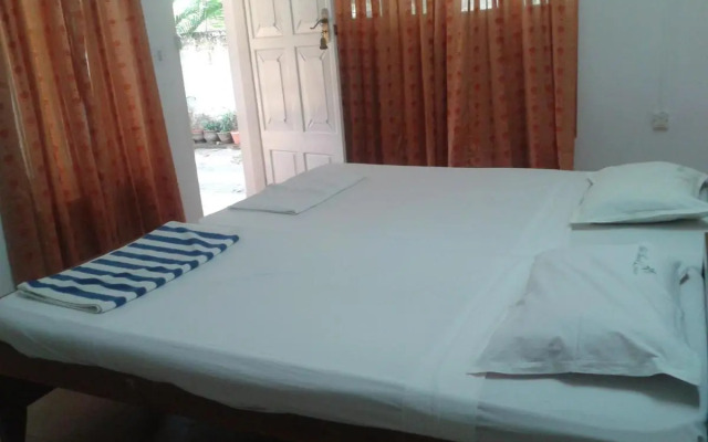 Raja Park Beach Resort